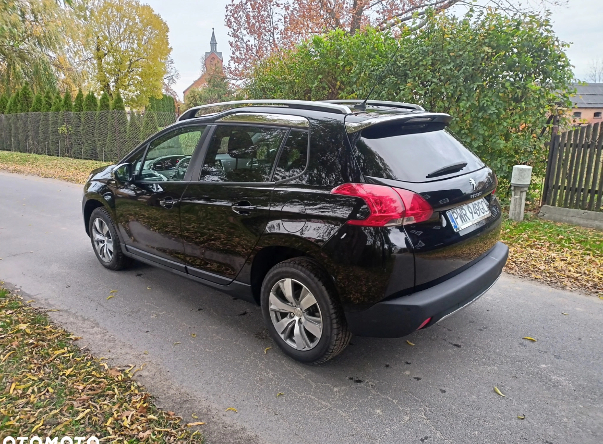 Peugeot 2008 cena 38400 przebieg: 55000, rok produkcji 2015 z Września małe 79